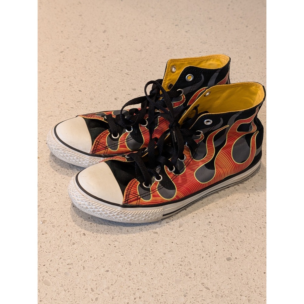 Chuck Taylor ALL Star Converse Flames Junior Size 5 US 37.5 EU Black Red Yellow